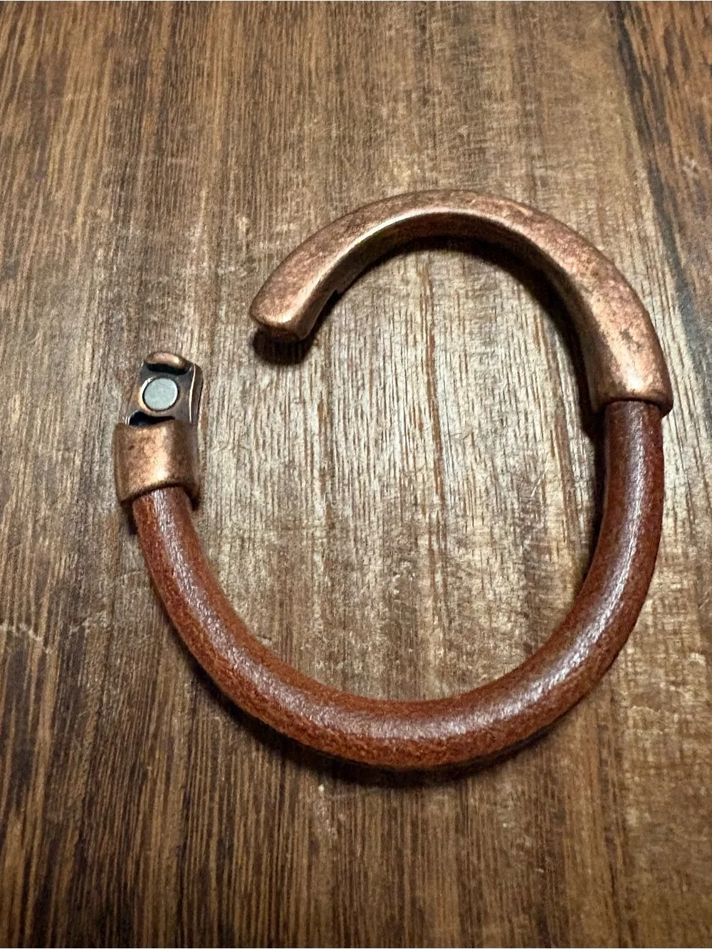 Leather Leopard-Print Bracelet with Copper magnetic Clasp